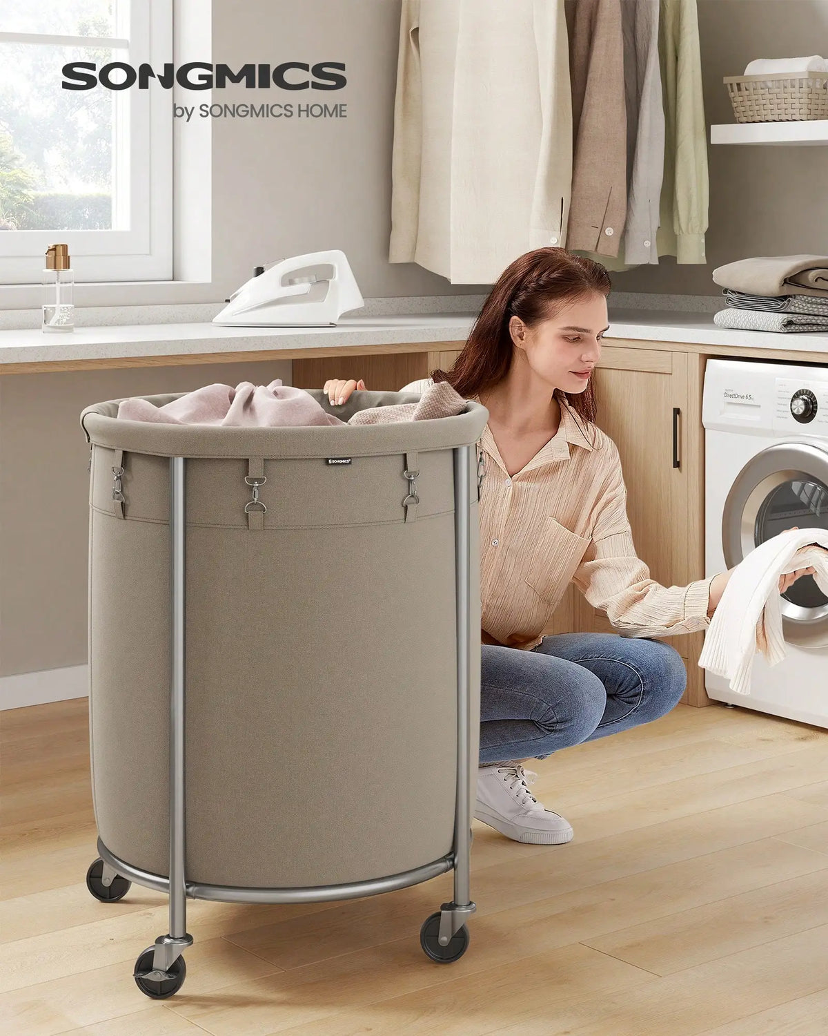 Beloryva Rolling Laundry Basket, Camel